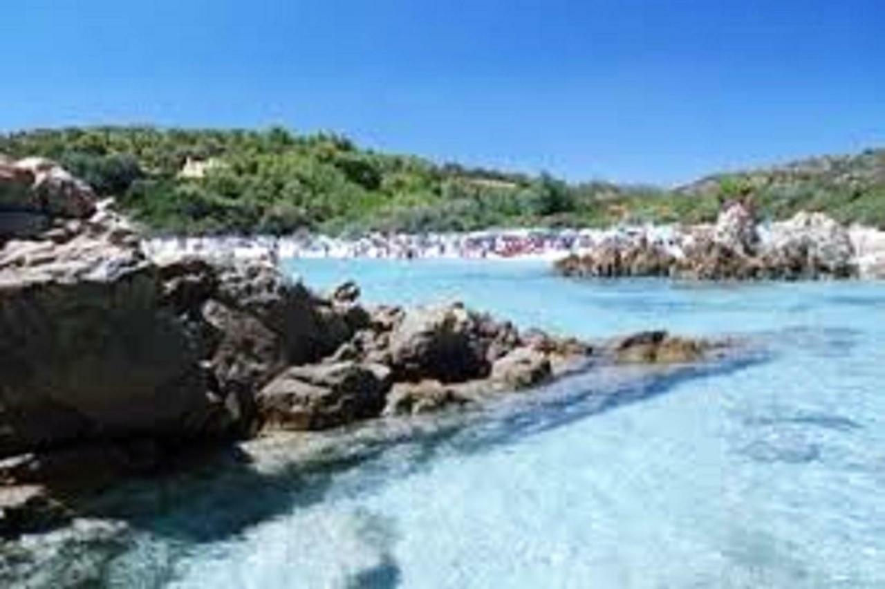 Villasimius Villetta A 300 Mt Dalla Spiaggia Exteriér fotografie